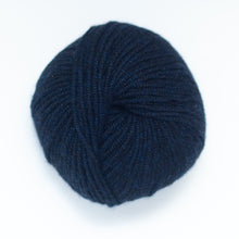 Load image into Gallery viewer, Clinton Hill Cashmere Bespoke Worsted
