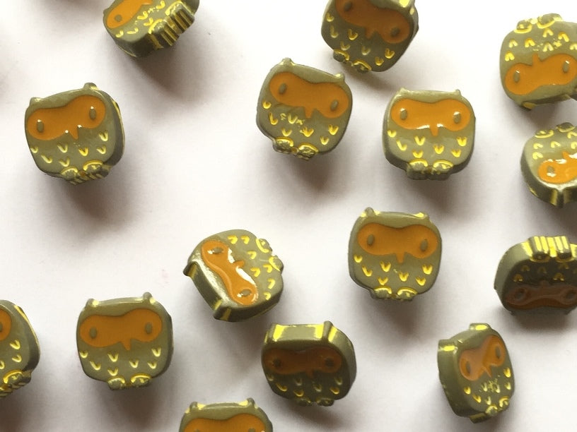 Textile Garden Novelty Buttons