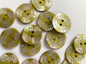 Textile Garden Shell Buttons