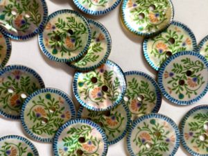 Textile Garden Shell Buttons
